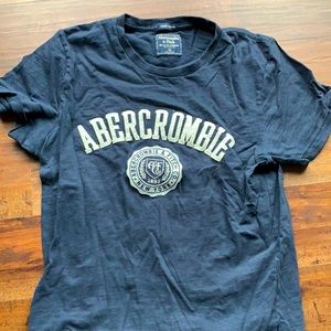 Abercrombie men’s xs tees one grey one navy